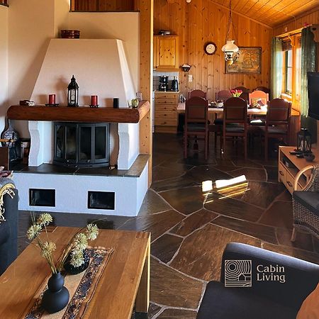 Centrally Located Cottage At Sjusjoen Ski Center Exterior photo